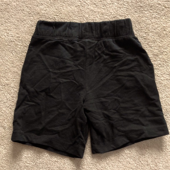 Girls black cotton shorts - Picture 3 of 3